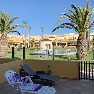 Apartamento Primera Linea De Playa Con Piscina. Tarifa
